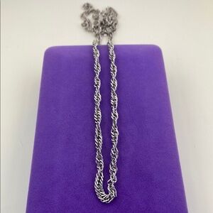 💛 Classic Sarah Coventry Silver Rope Chain Necklace